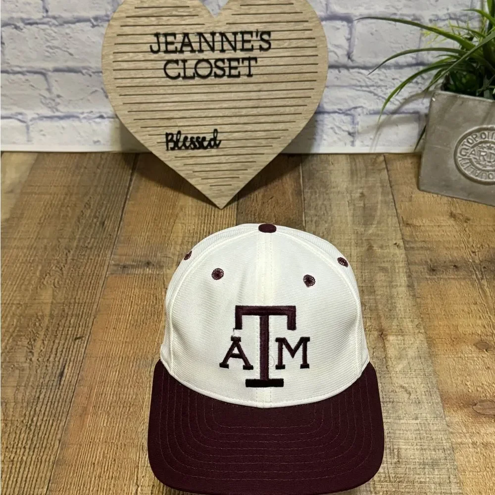 Vintage Texas A & M Aggies Hat-Fitted Gig Em USA New Era 6 5/8